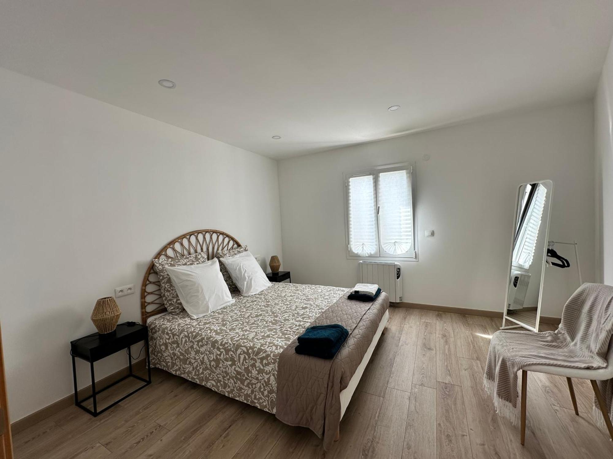 Lumineux Acces Privatif. Apartment Stains