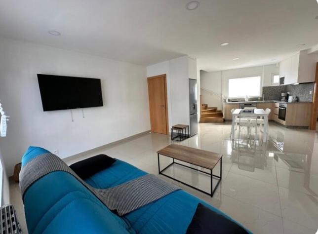 Lumineux Acces Privatif. Apartment Stains